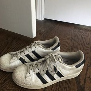 Worn in but still cute classic adidas